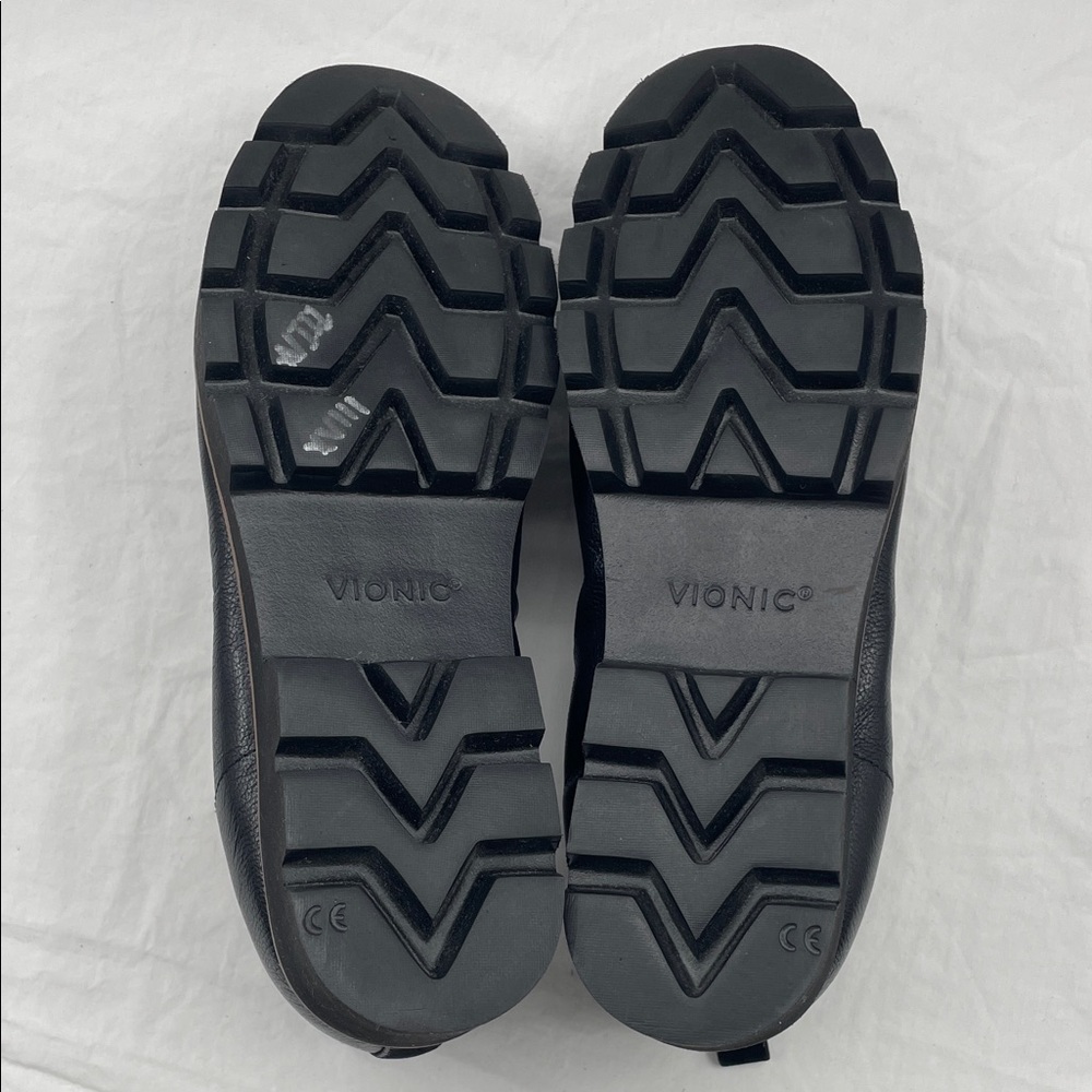 Vionic Black Leather Chain-Trim Loafers - Picture 16 of 16